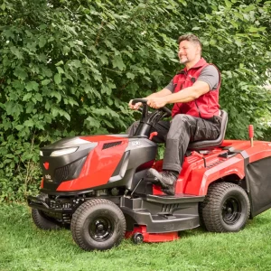 AL-KO SbA Easy T14-86.6 HD-A Rear Collect Tractor